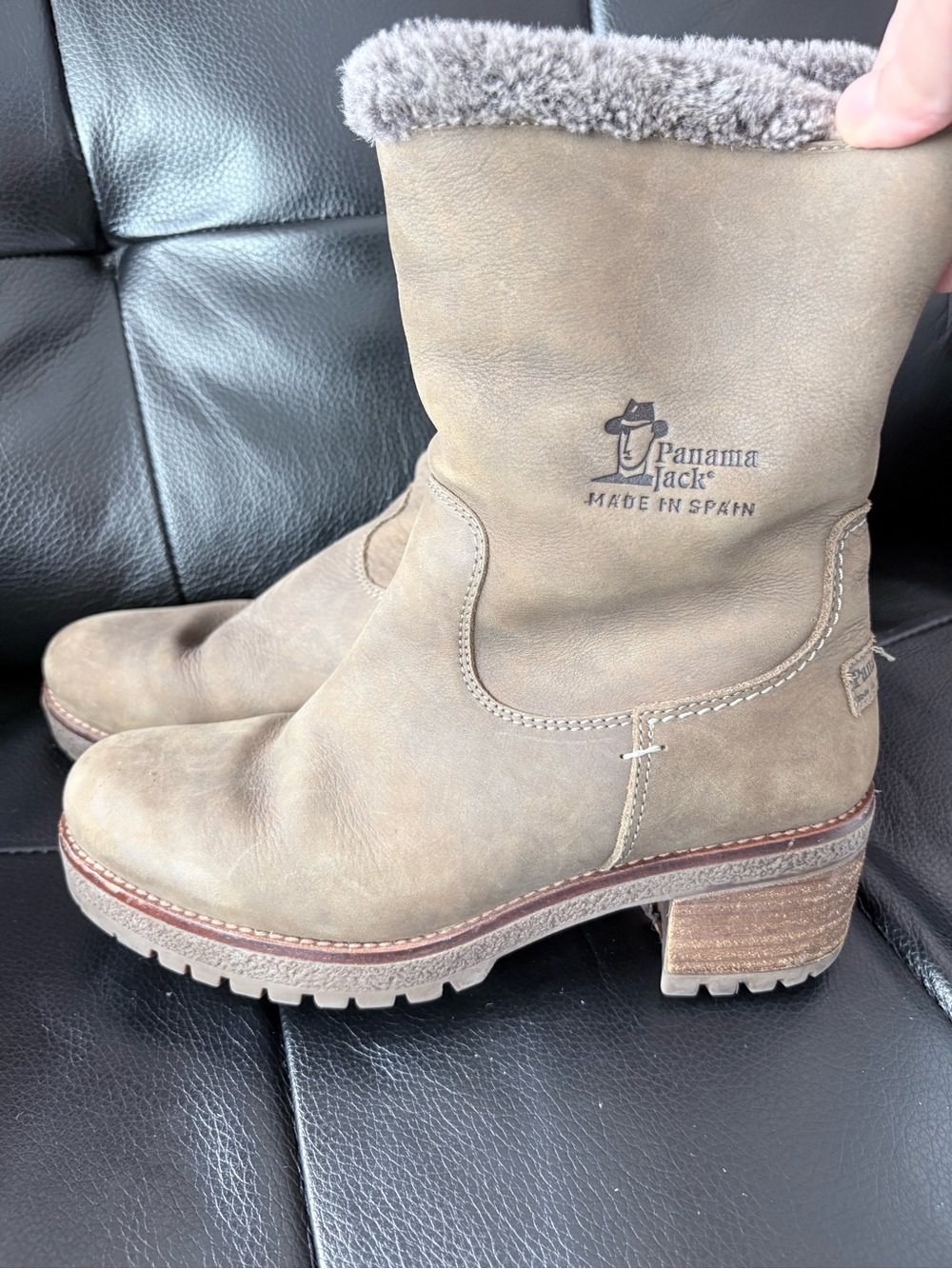 Panama Jack Taupe Shearling-Lined Leather Ankle Boots size 38 womens